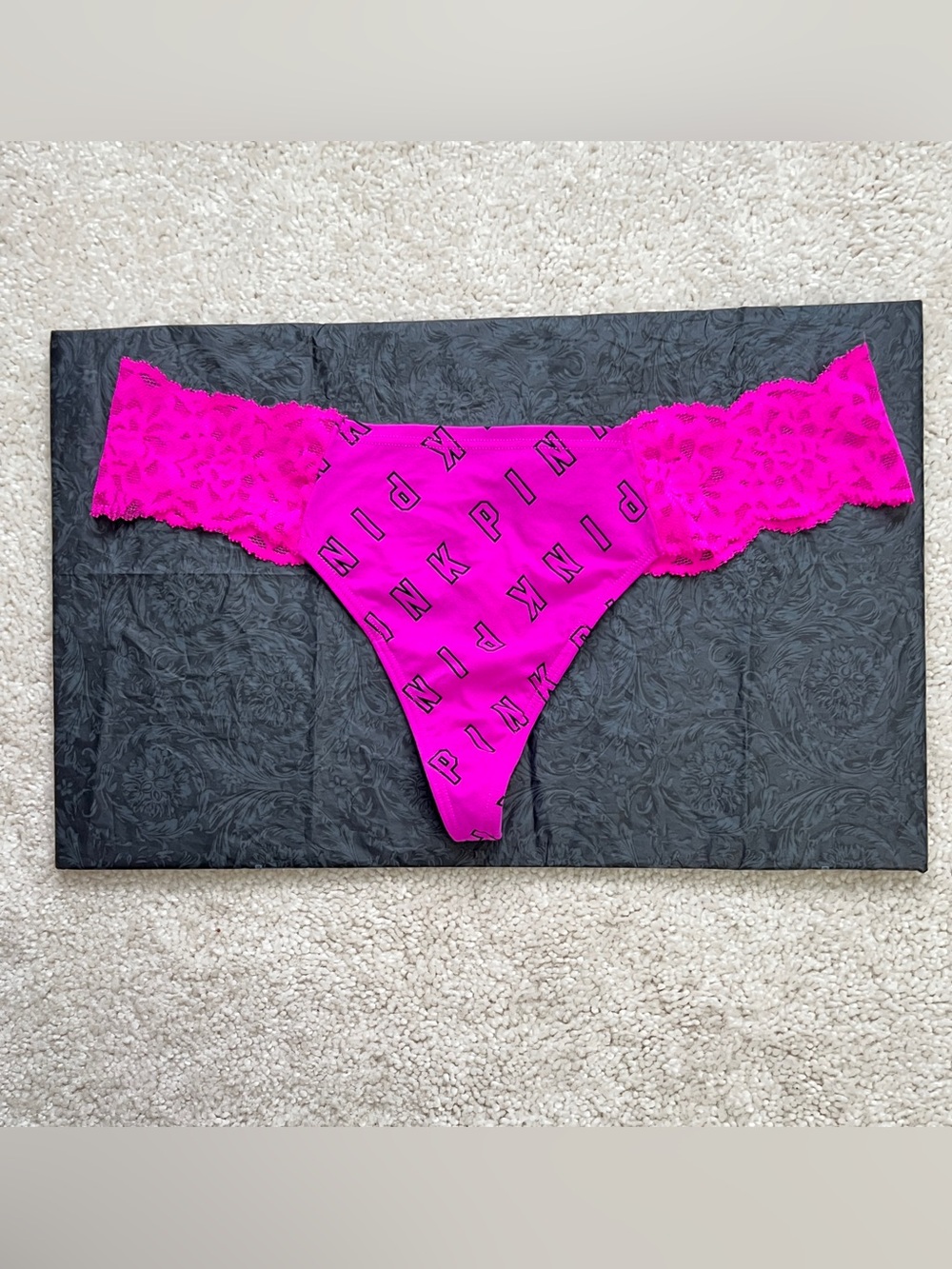 Y2k Victoria's Secret PINK Silky Logo Print Lace trim XLR thong panties Medium